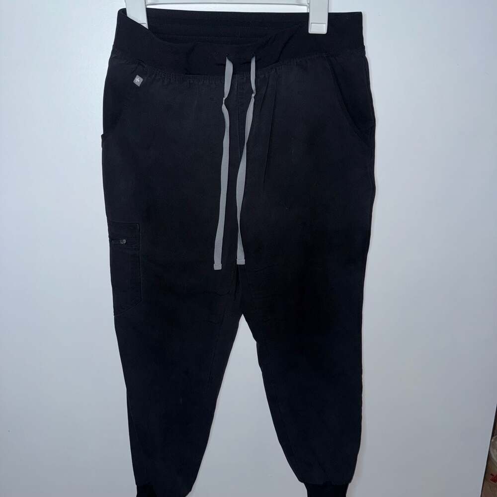 FIGS Zamora Jogger Scrub Pants in Black Size M/P